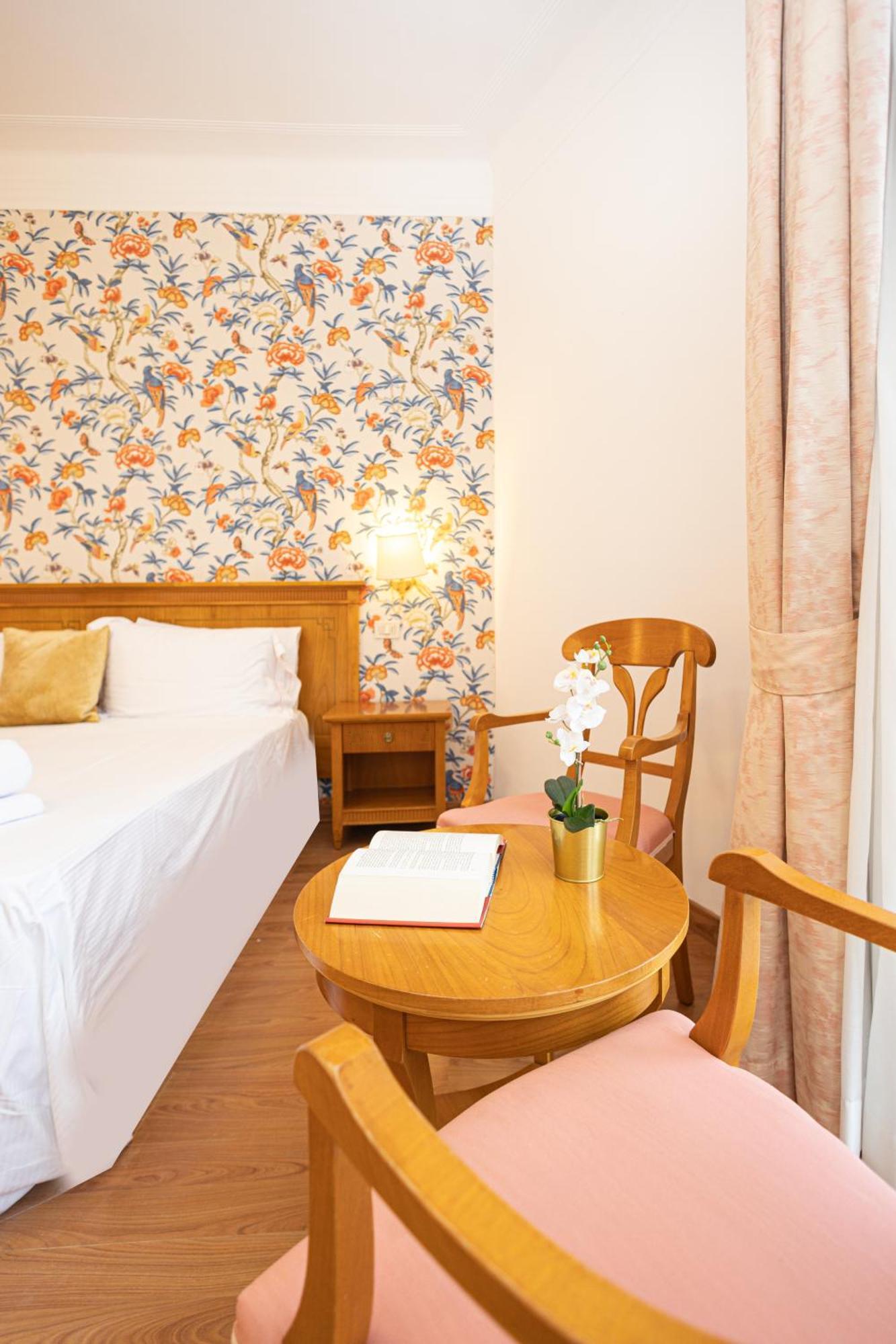 Hotel Majestic By Lvg Hotel Collection アラッシオ エクステリア 写真